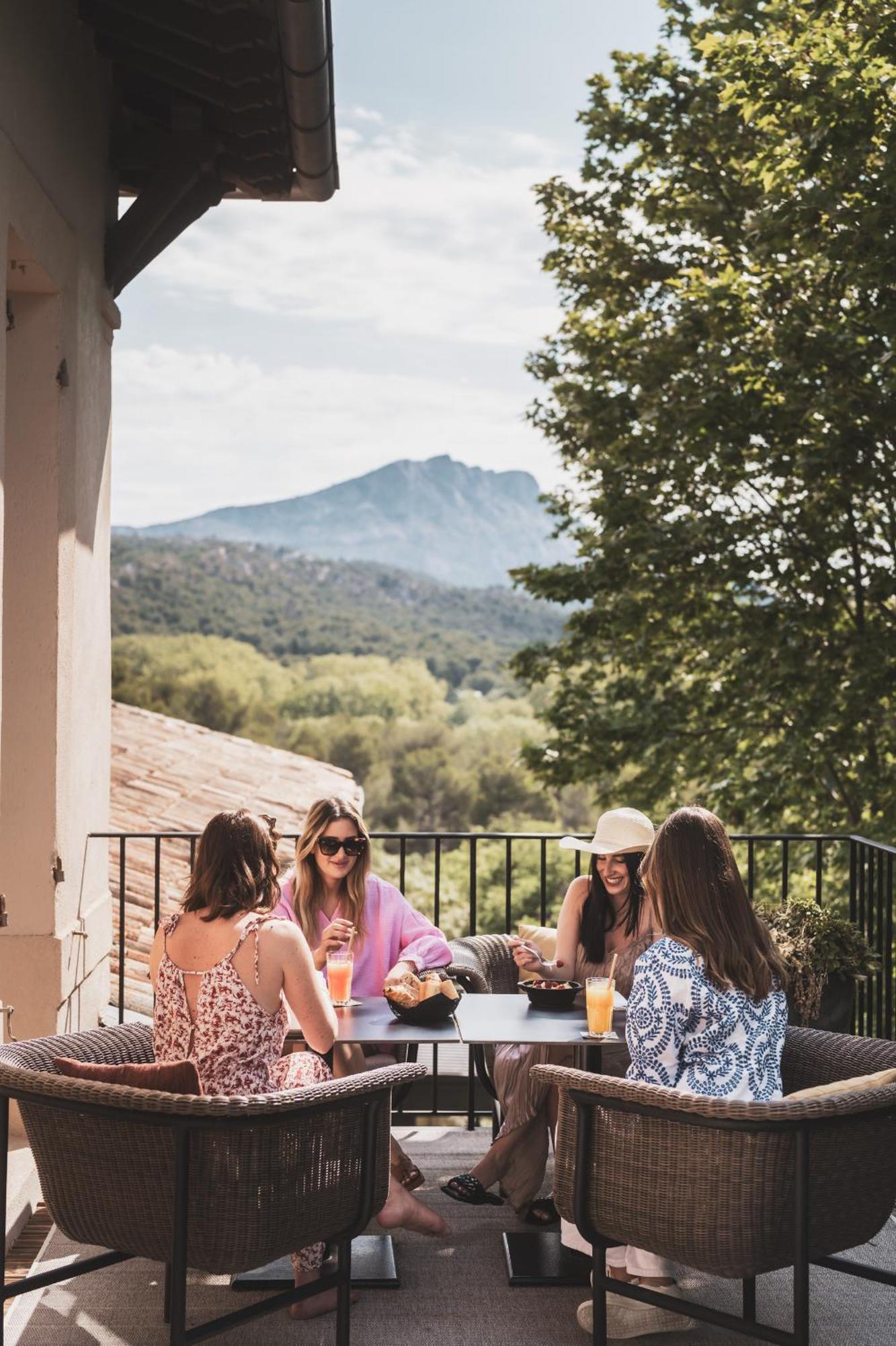 Hotel Les Sainte-victoire & 5*